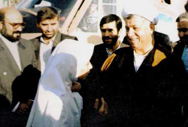 هاشمی و احمدی نژاد