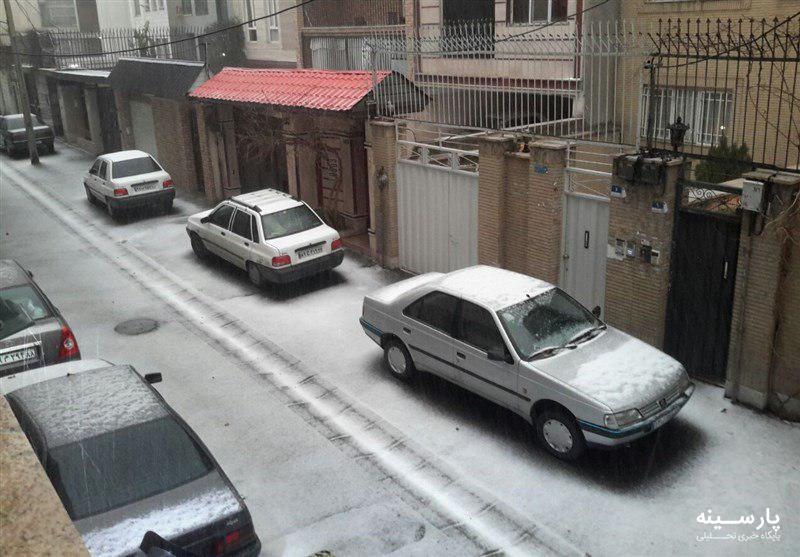 تگرگ لحظه ای و دیدنی تهران به روایت تصویر تگرگ لحظه ای و دیدنی تهران به روایت تصویر