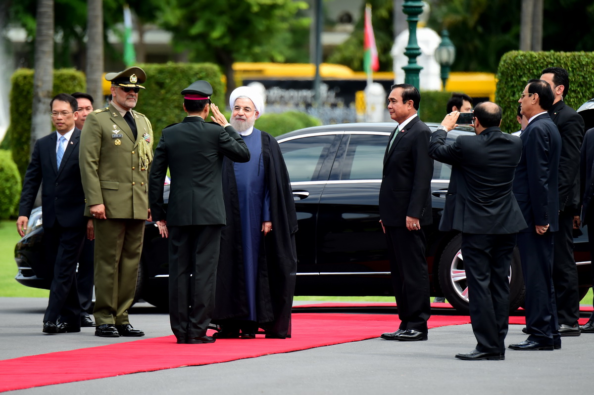 مراسم استقبال رسمی نخست وزیر تایلند از روحانی
