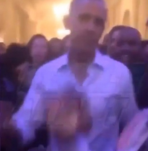 حرکات عجیب اوباما در مهمانی کاخ سفید