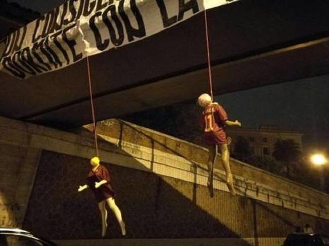 بازیکنان رم به مرگ تهدید شدند +تصاویر