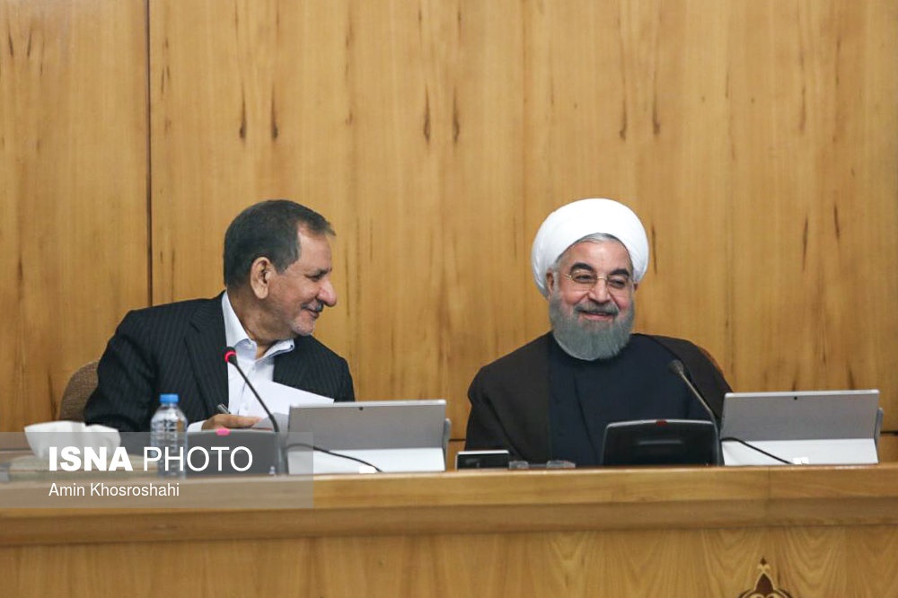 خنده‌های روحانی در آخرین جلسه هیات دولت یازدهم