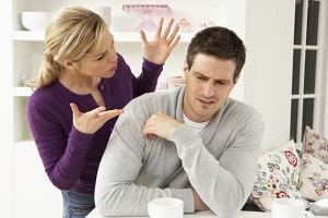 رفتار مناسب با همسر برای حرف گوش کن کردن او