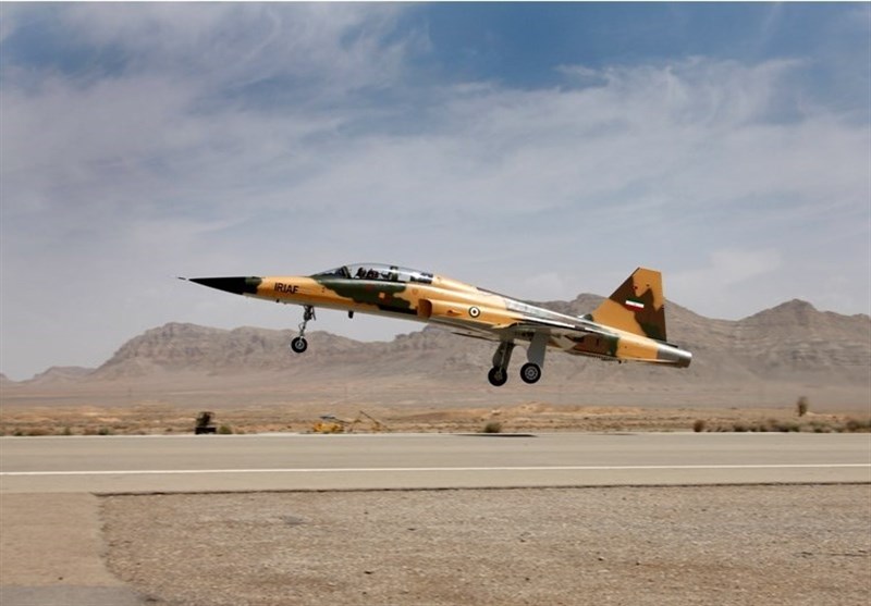 نخستین جنگنده ایرانی در قاب تصویر