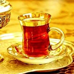 تا دو ساعت بعد از غذا، چای ننوشید