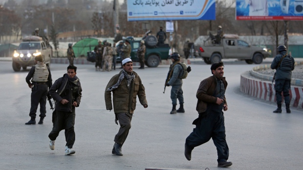 بیش از 70 کشته و زخمی در حمله تروریستی به اماکن دولتی کابل