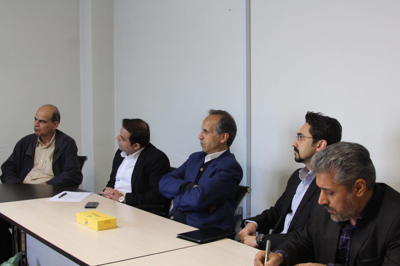 مدیر کل حریم شهرداری تهران برای پنج تن از مدیران این اداره کل احکام جدید صادر کرد
