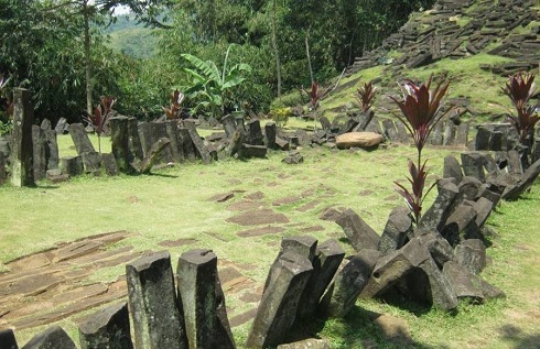 کشف قدیمی‌ترین هرم دنیا در اندونزی+عکس