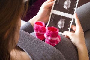آیا فشار خون مادر می‌تواند بر جنسیت جنین تاثیرگذار باشد؟