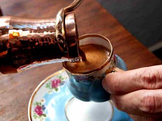 باید‌ها و نباید‌های شستشوی قهوه جوش