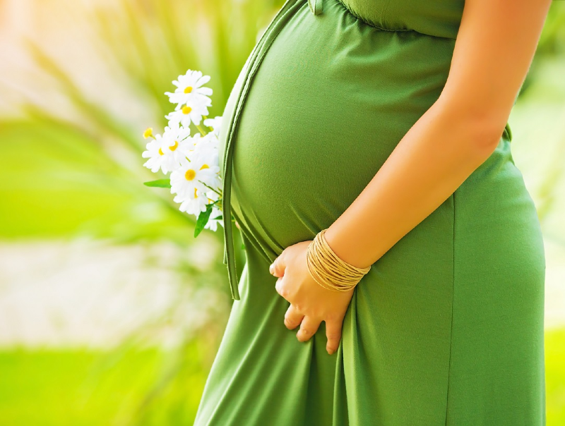 بارداری‌های پرخطر بانوان کنترل می‌شود