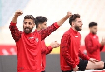 مذاکره مدافع پرسپولیس با استقلال!