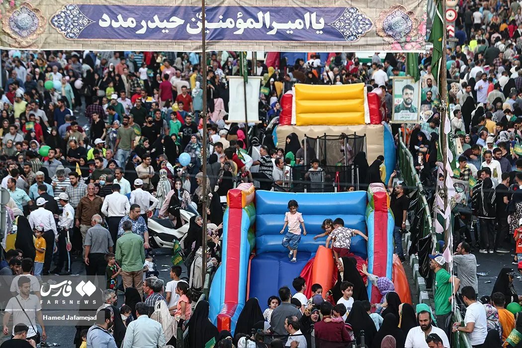 تصاویری از جشن بزرگ غدیر در تهران تصاویری از جشن بزرگ غدیر در تهران