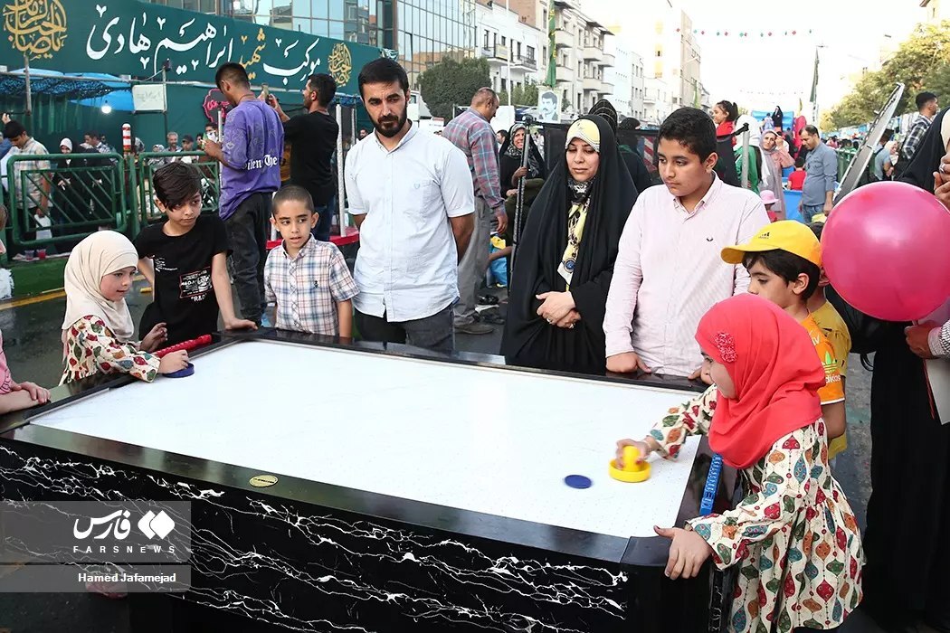 تصاویری از جشن بزرگ غدیر در تهران تصاویری از جشن بزرگ غدیر در تهران