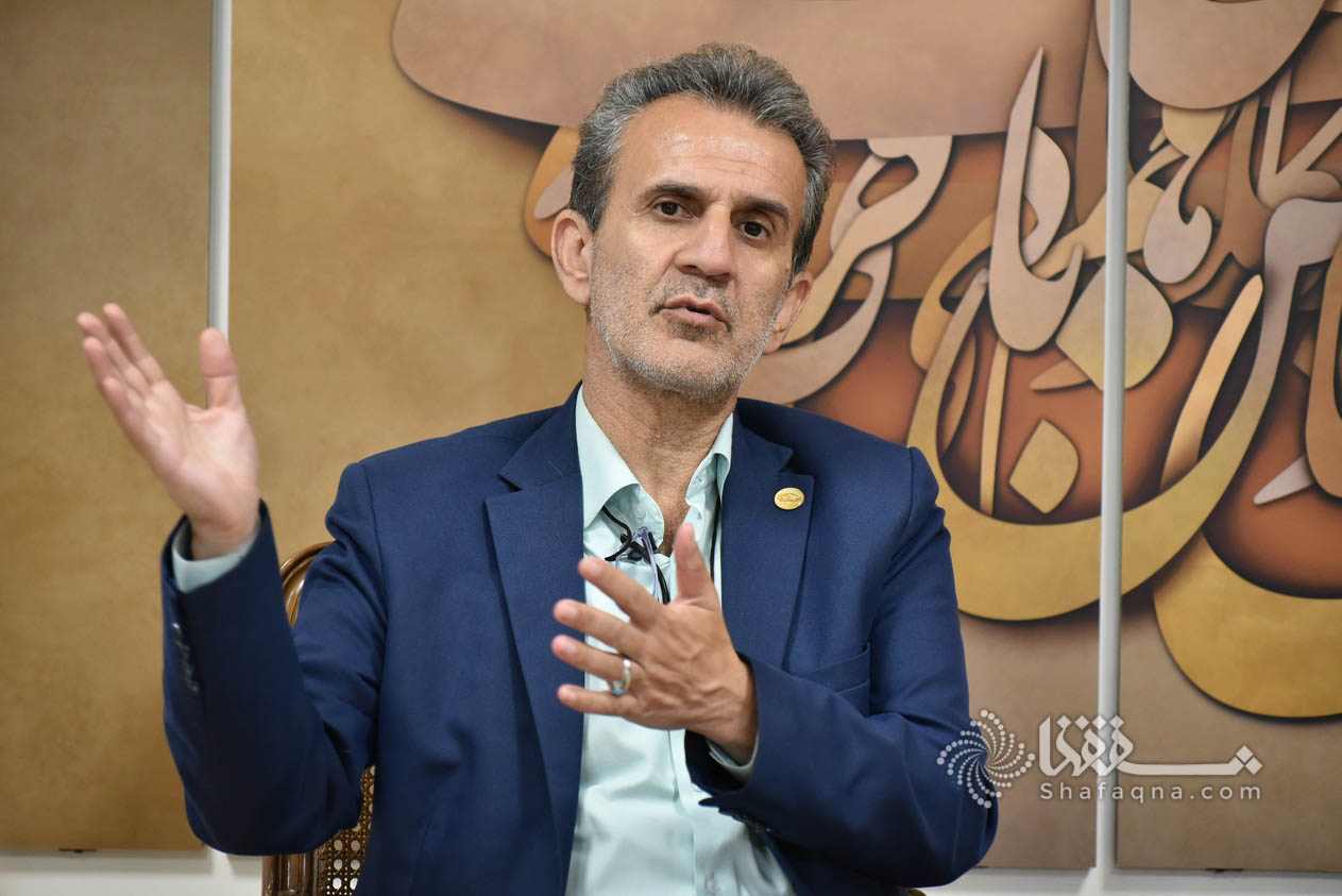 اگر کودکان کار، عضو باندی هستند چرا تا به حال یک نفر از این باند را دستگیر نکردند؟ اگر کودکان کار، عضو باندی هستند چرا تا به حال یک نفر از این باند را دستگیر نکردند؟