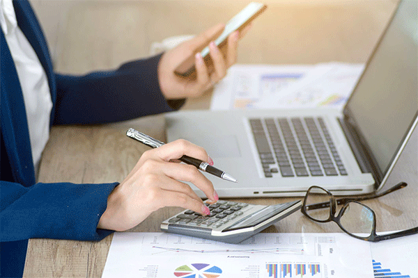 حسابداری در شرکت های تولیدی؛ هر آنچه باید بدانید