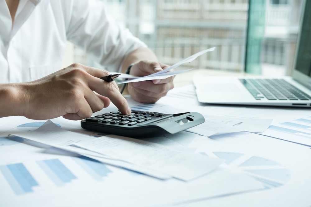 ۳ دلیل برای اینکه کسب و کار شما نیازمند فاکتور است
