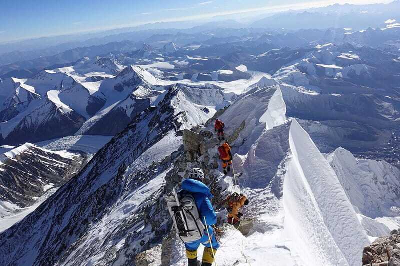 قله اورست یکی از عجایب طبیعی جهان