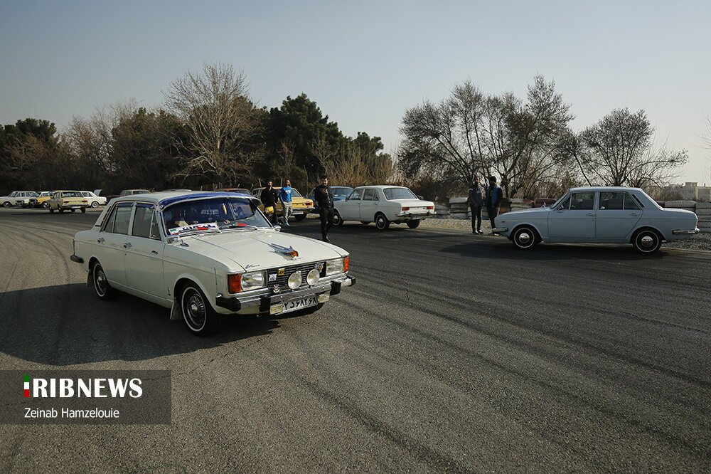 گردهمایی جالب پیکان سواران در تهران؛ خاطره‌بازی در پایتخت