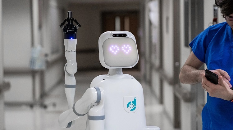 ربات پرستار برای پشتیبانی از کادر درمان + فیلم