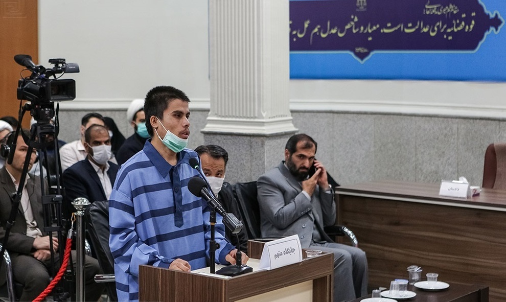محاکمه قاتل دو روحانی در حرم مطهر رضوی + تصاویر