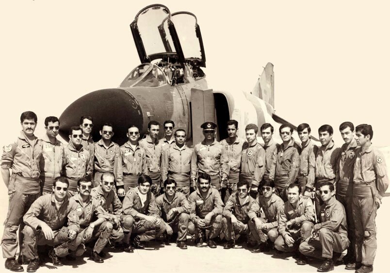 خلبانان ایرانی اف 4