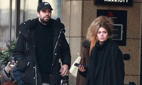 پیکه و دوست دختر جدیدش