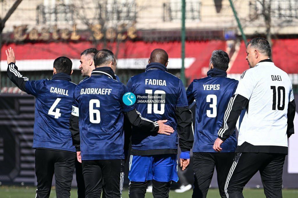 حضور متفاوت شهریار فوتبال ایران در مراسم the best + تصاویر