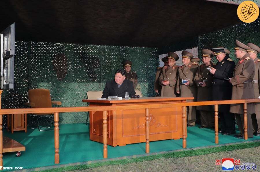 کیم جونگ اون و دخترش نظاره‌گر پرتاب همزمان ۶ موشک+ عکس