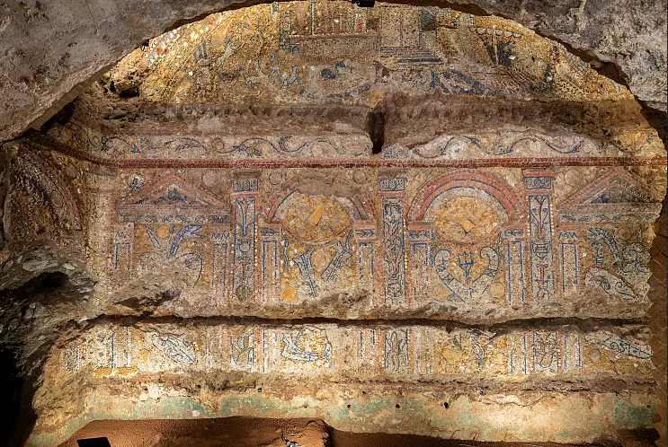 خانه‌ مجلل ۲ هزار ساله بی‌نظیر در ایتالیا سر از خاک بر کشید